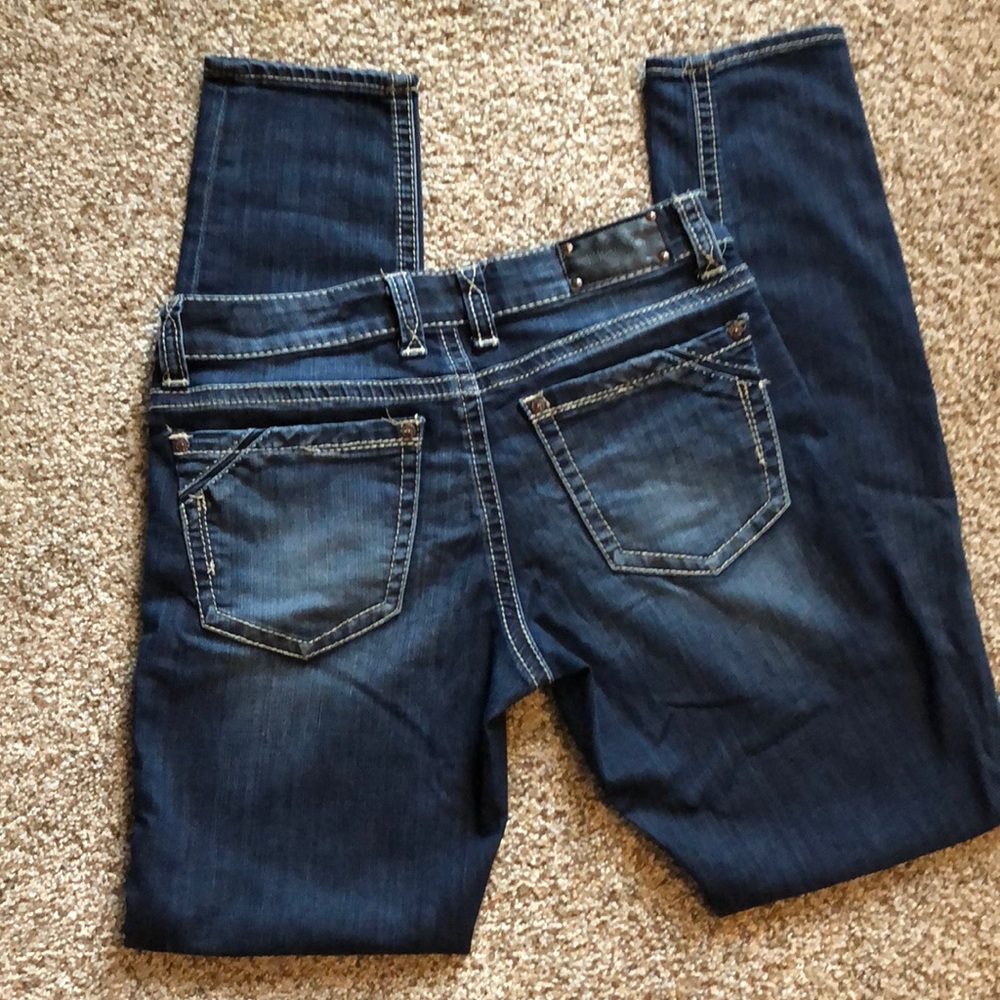 ‘Buckle Black’ Skinny Jeans 28x29